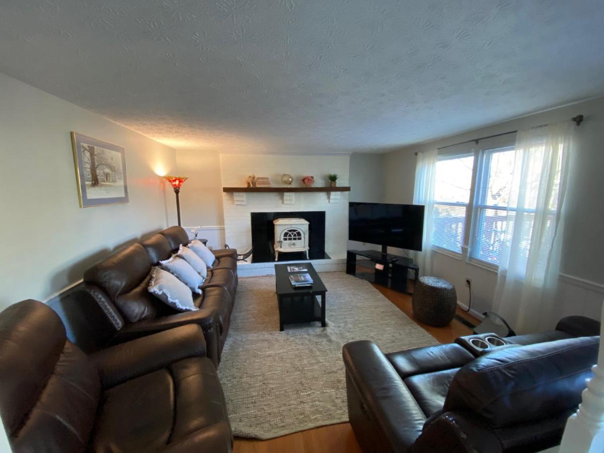 Upgraded, Beautiful 4 Bd Colonial In Silver Spring Eksteriør billede